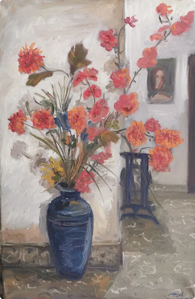 Flores Naranjas en jarrón azul de Nahuel Vera